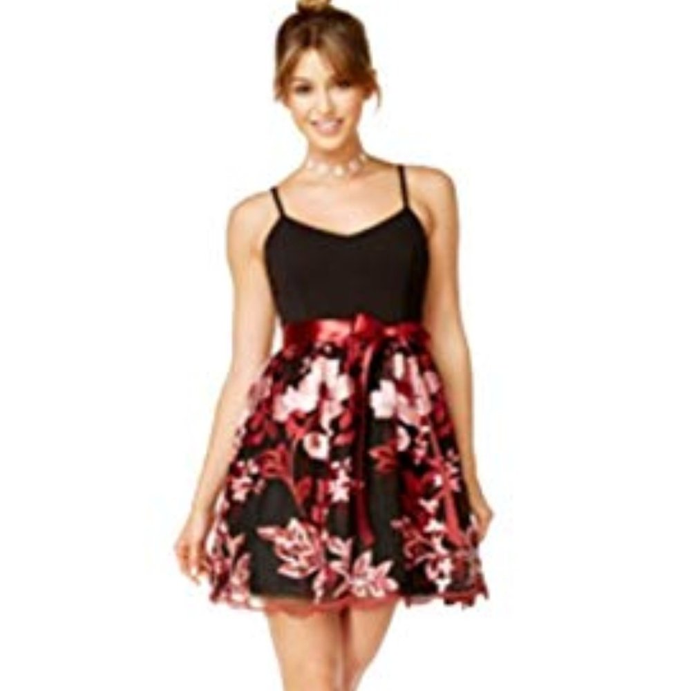 🌻 Teeze Me Juniors' Embroidered Fit & Flare Dress
